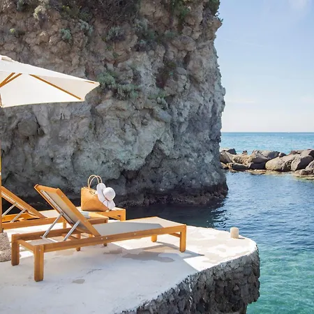 Pagoda Lifestyle 4*