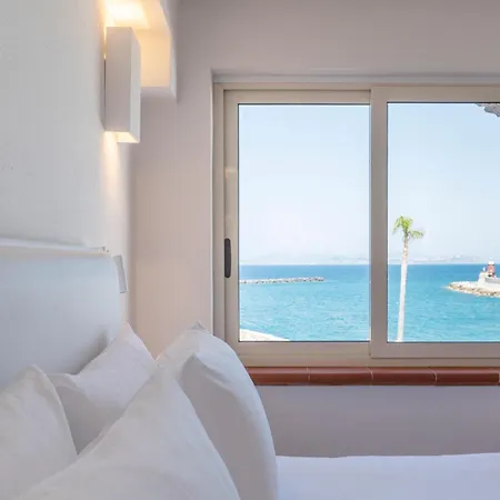Pagoda Lifestyle Hotel 4*