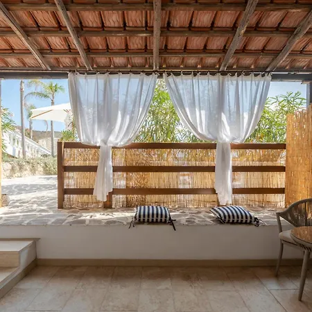 Hotel Pagoda Lifestyle 4*